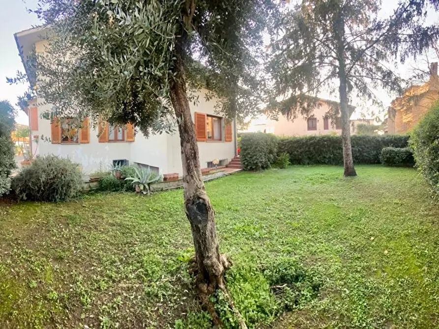 Immagine 17 di Villa in vendita  a Grosseto