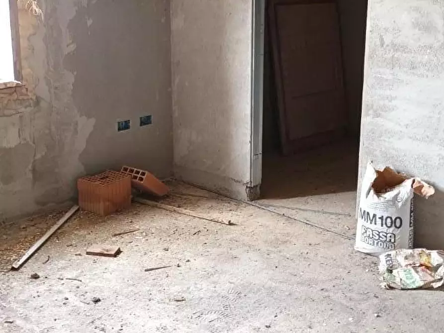 Immagine 9 di Rustico / casale in vendita  a Fauglia