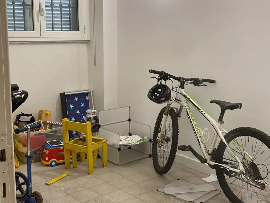 Immagine 3 di Appartamento in vendita  a Massa