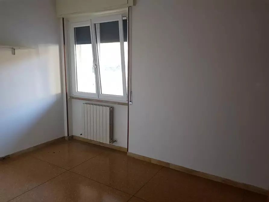 Immagine 8 di Appartamento in vendita  a Massa