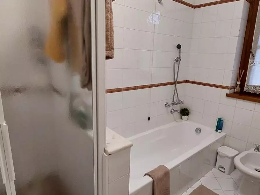 Immagine 66 di Villa in vendita  a Pietrasanta