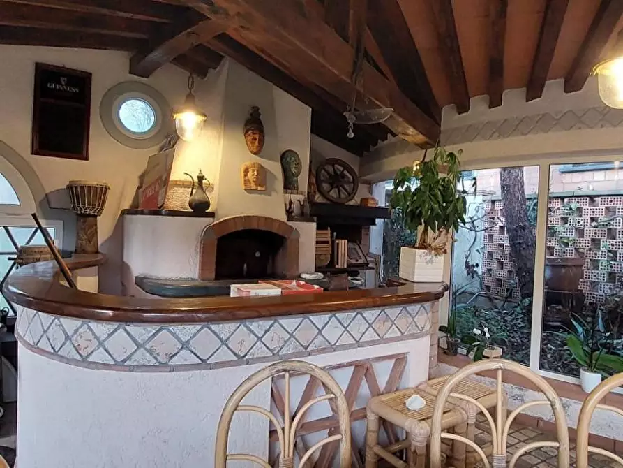 Immagine 93 di Villa in vendita  a Pietrasanta