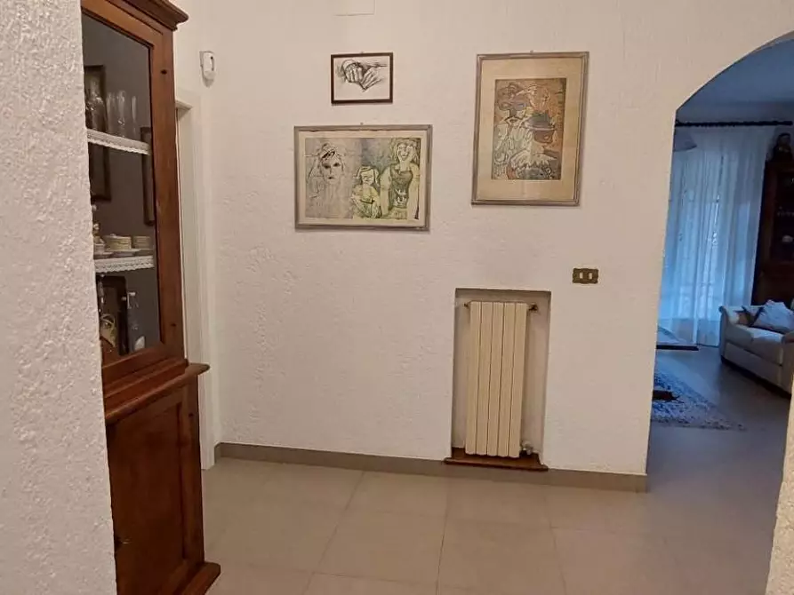 Immagine 50 di Villa in vendita  a Pietrasanta