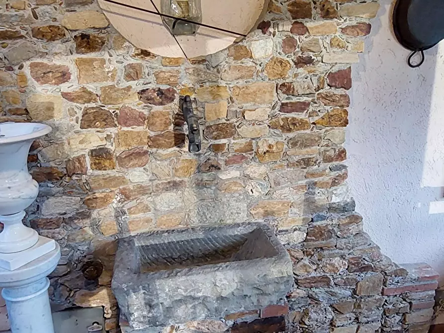 Immagine 85 di Villa in vendita  a Pietrasanta