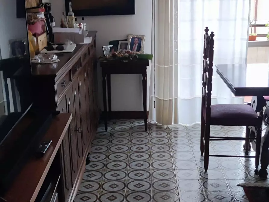 Immagine 5 di Appartamento in vendita  a Massa