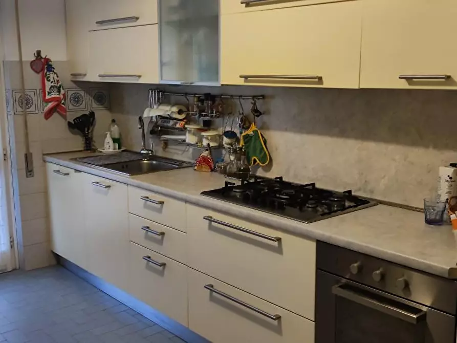 Immagine 19 di Appartamento in vendita  a Massa