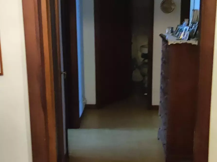 Immagine 7 di Appartamento in vendita  a Massa