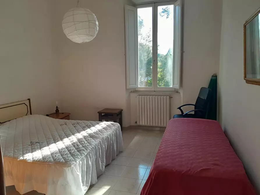 Immagine 20 di Villa in vendita  a Livorno