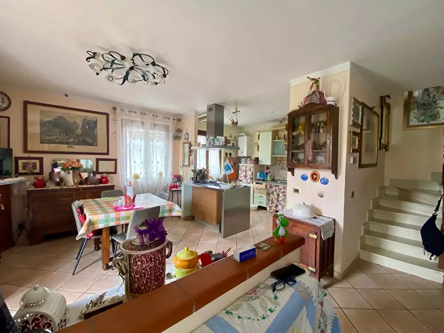 Immagine 4 di Villetta a schiera in vendita  a Vecchiano