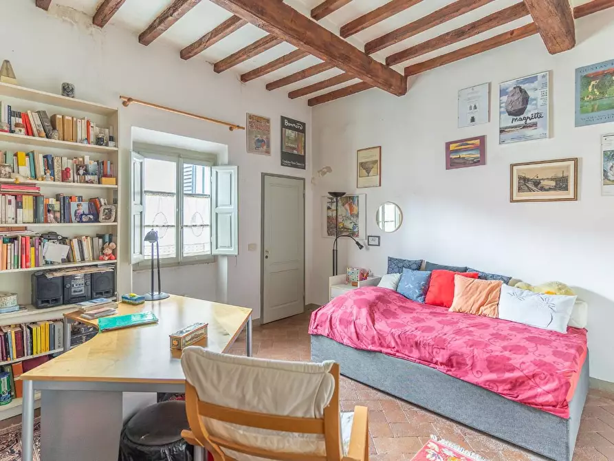 Immagine 22 di Appartamento in vendita  a Empoli