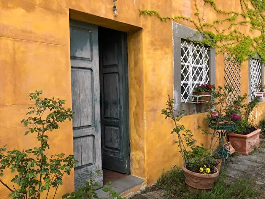 Immagine 2 di Immobile di prestigio in vendita  a Coreglia Antelminelli