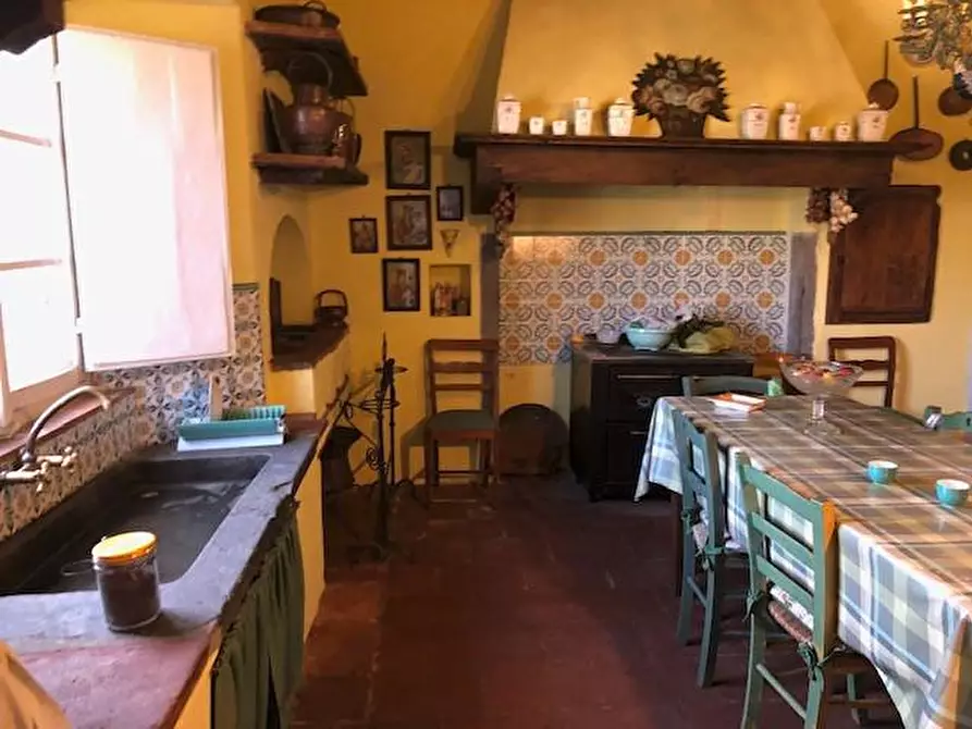 Immagine 8 di Immobile di prestigio in vendita  a Coreglia Antelminelli