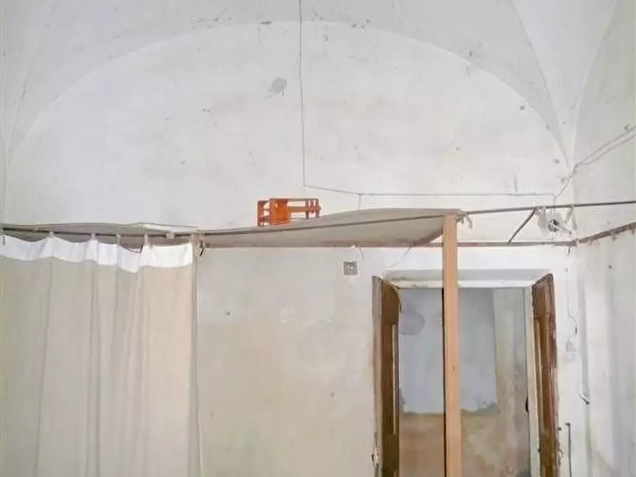 Immagine 21 di Rustico / casale in vendita  a Calci