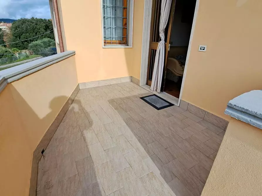 Immagine 4 di Appartamento in vendita  a Rosignano Marittimo