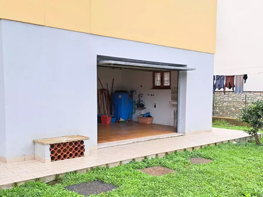 Immagine 21 di Appartamento in vendita  a Rosignano Marittimo