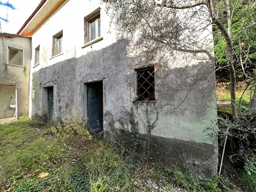 Immagine 13 di Rustico / casale in vendita  a Fosdinovo