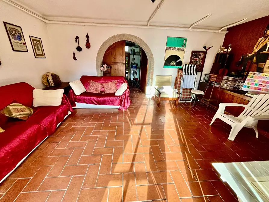 Immagine 34 di Rustico / casale in vendita  a Pontedera