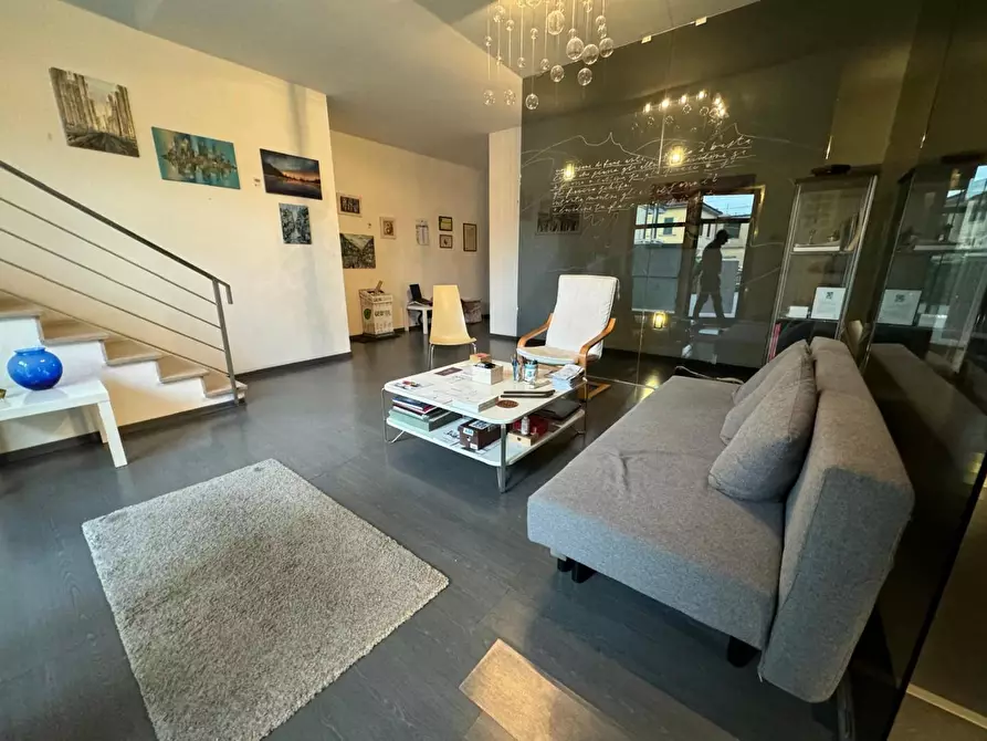 Immagine 89 di Rustico / casale in vendita  a Pontedera