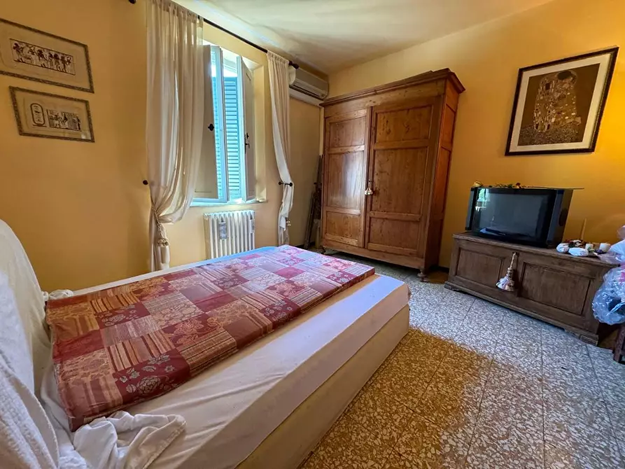 Immagine 72 di Rustico / casale in vendita  a Pontedera