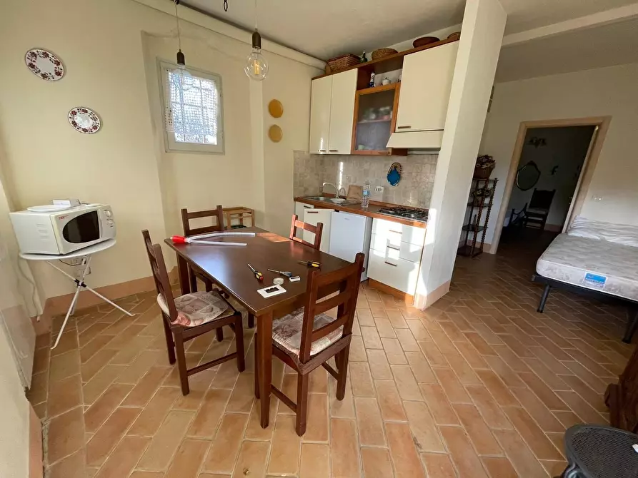 Immagine 53 di Rustico / casale in vendita  a Pontedera