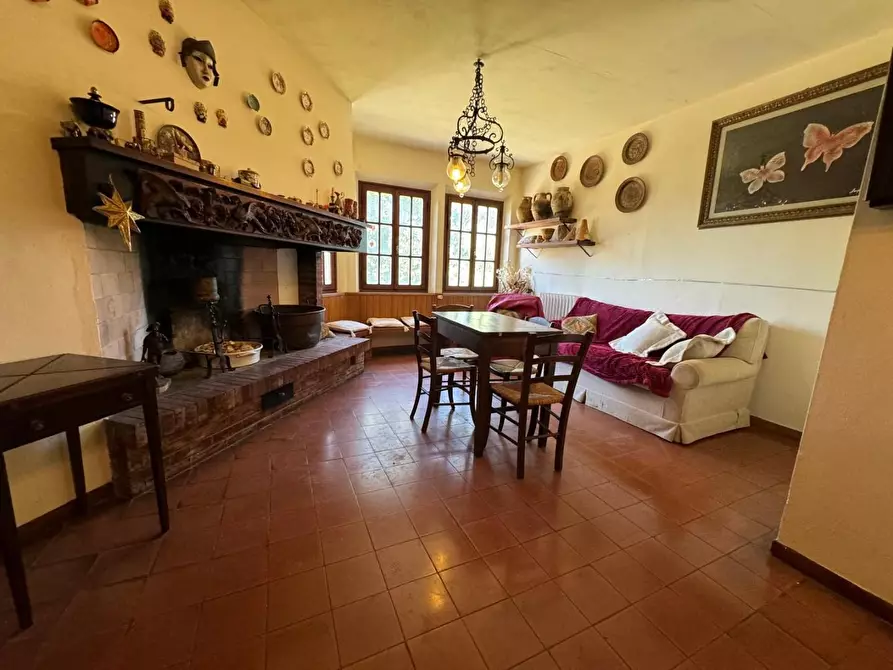 Immagine 83 di Rustico / casale in vendita  a Pontedera