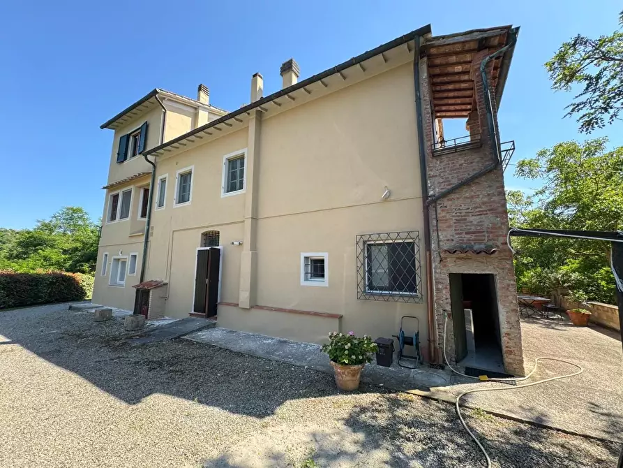 Immagine 45 di Rustico / casale in vendita  a Pontedera