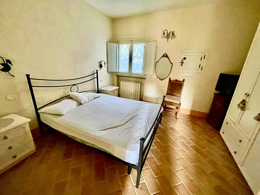 Immagine 32 di Rustico / casale in vendita  a Pontedera