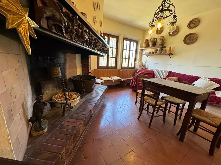 Immagine 43 di Rustico / casale in vendita  a Pontedera