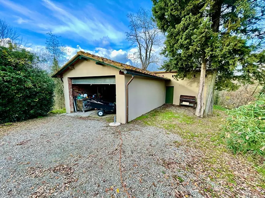 Immagine 28 di Rustico / casale in vendita  a Pontedera