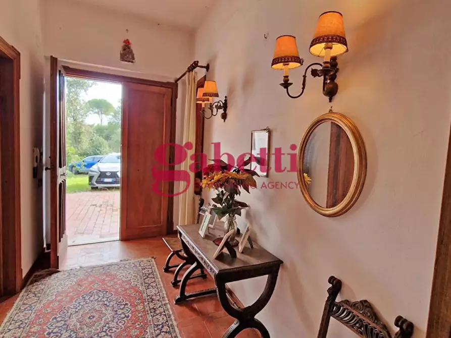 Immagine 13 di Villa in vendita  a Pisa