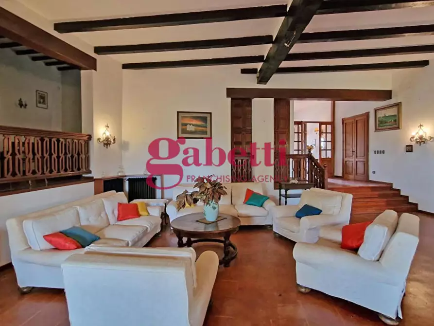 Immagine 22 di Villa in vendita  a Pisa