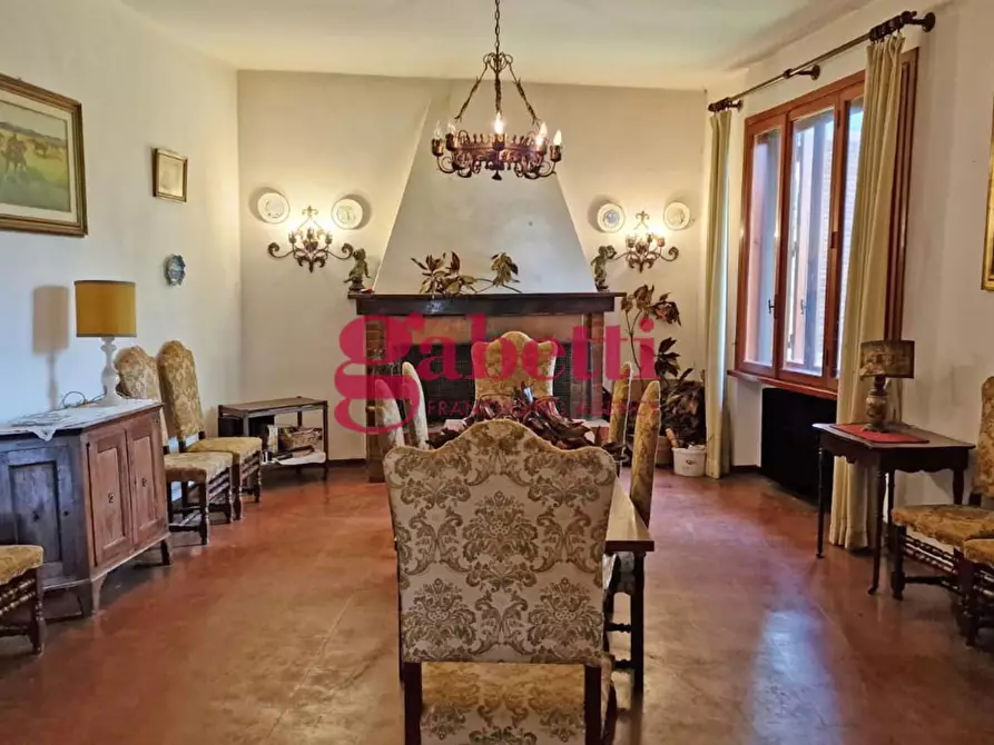 Immagine 12 di Villa in vendita  a Pisa