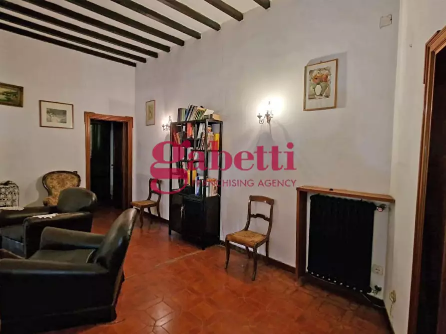 Immagine 15 di Villa in vendita  a Pisa