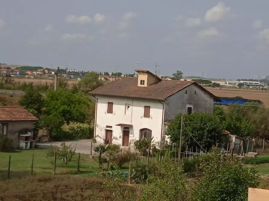 Immagine 1 di Casa indipendente in vendita  a Ponsacco