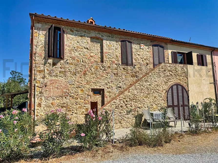 Immagine 29 di Appartamento in vendita  a Campiglia Marittima