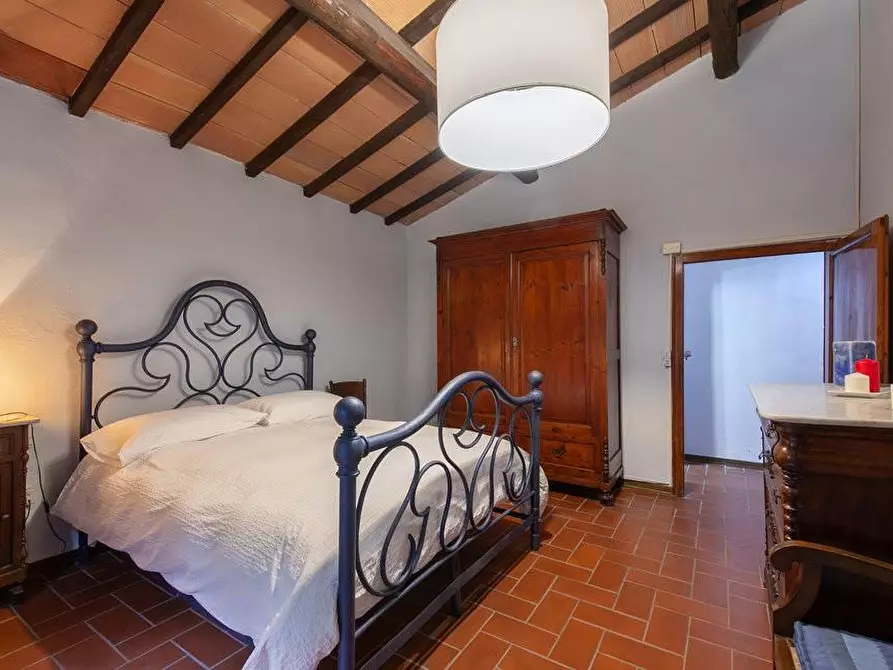 Immagine 16 di Casa colonica in vendita  a Montaione