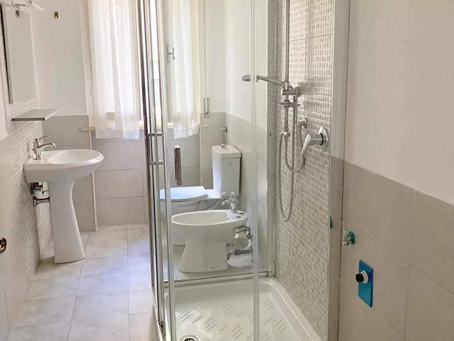 Immagine 18 di Appartamento in vendita  a Cecina