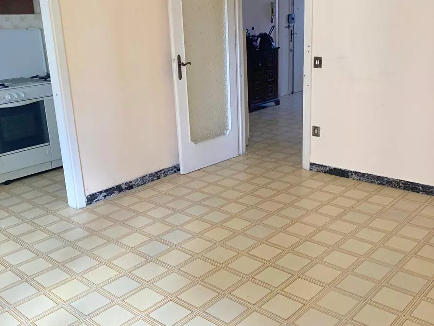 Immagine 4 di Appartamento in vendita  a Cecina