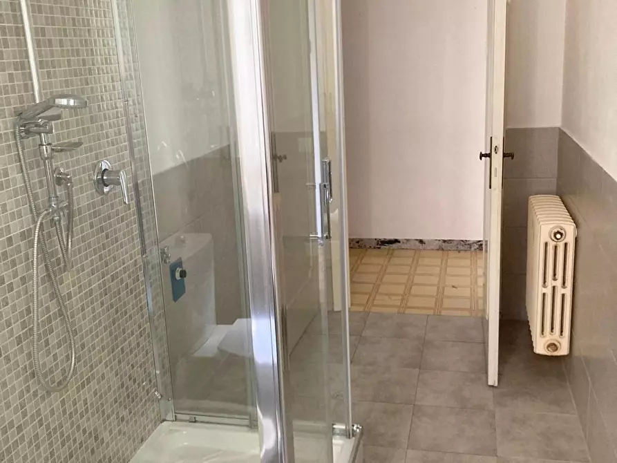 Immagine 19 di Appartamento in vendita  a Cecina