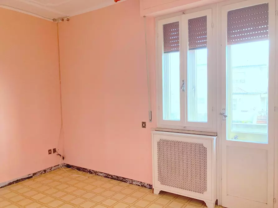 Immagine 6 di Appartamento in vendita  a Cecina