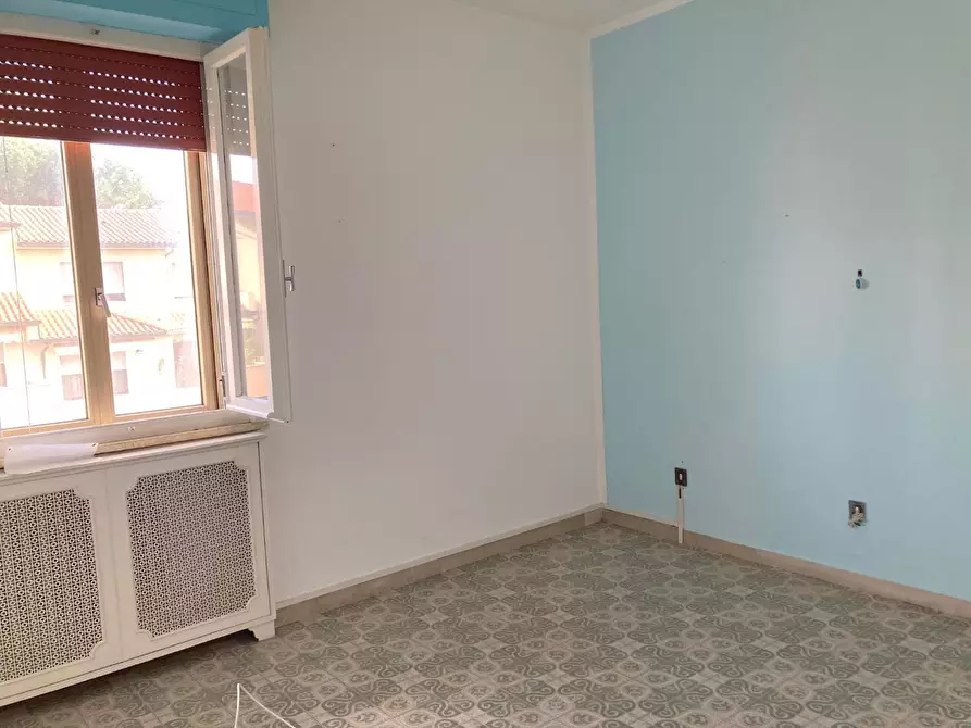 Immagine 8 di Appartamento in vendita  a Cecina