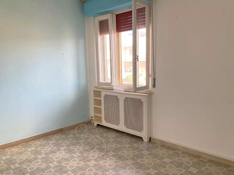 Immagine 7 di Appartamento in vendita  a Cecina