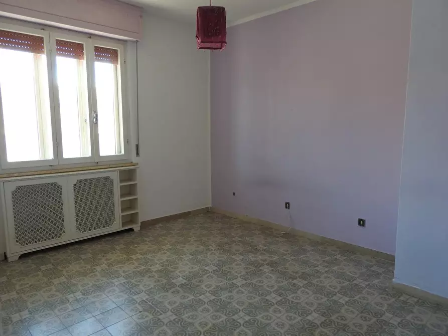 Immagine 10 di Appartamento in vendita  a Cecina