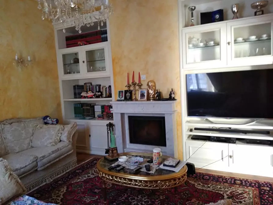 Immagine 6 di Casa semindipendente in vendita  a Carrara