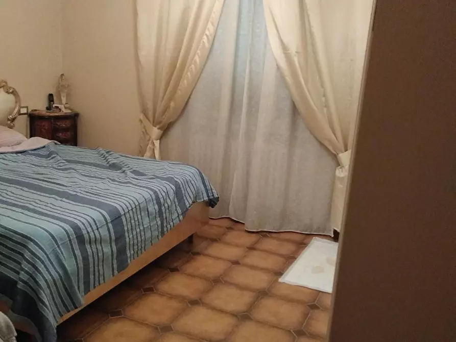 Immagine 17 di Casa semindipendente in vendita  a Carrara