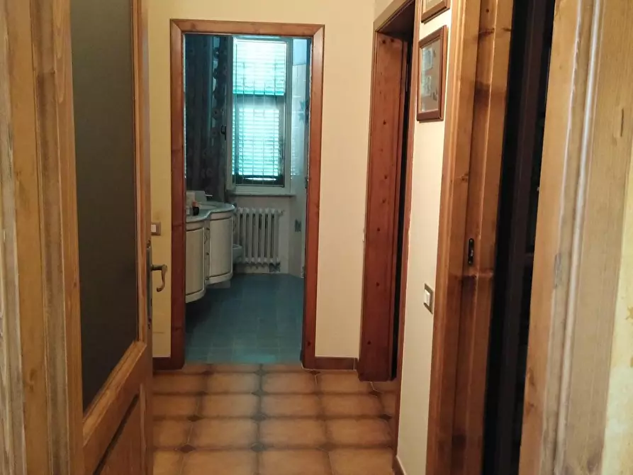 Immagine 14 di Casa semindipendente in vendita  a Carrara