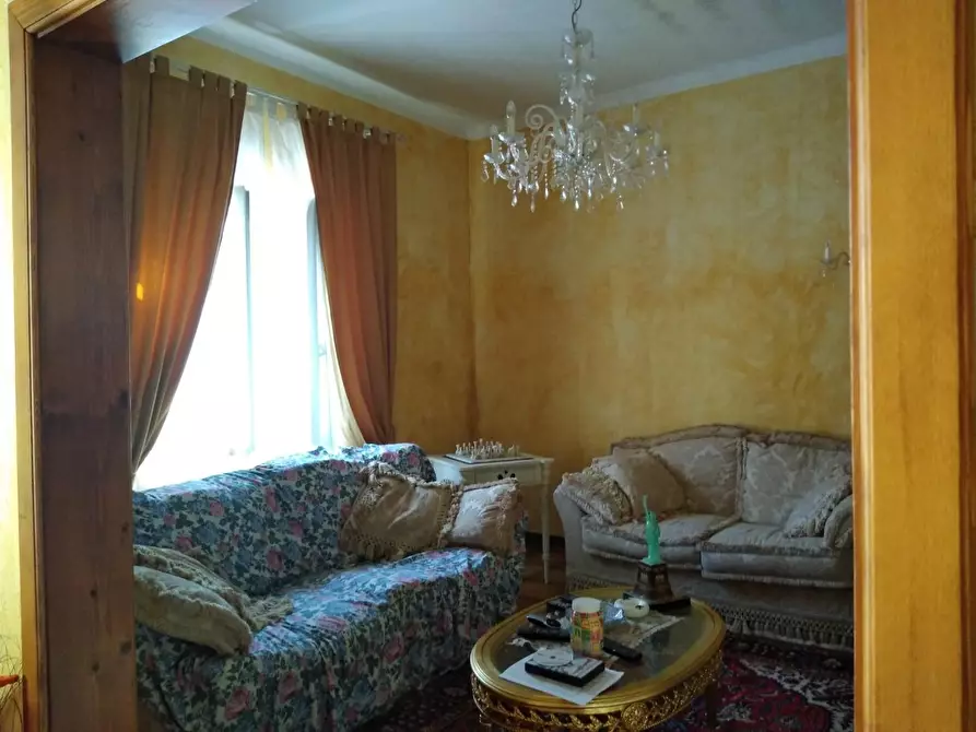 Immagine 5 di Casa semindipendente in vendita  a Carrara