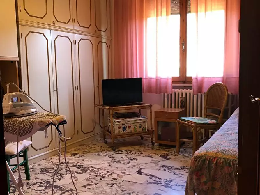 Immagine 10 di Appartamento in vendita  a Poggibonsi