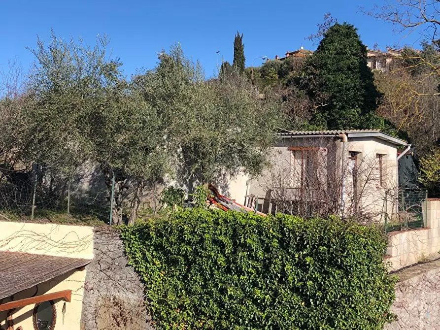 Immagine 18 di Appartamento in vendita  a Poggibonsi