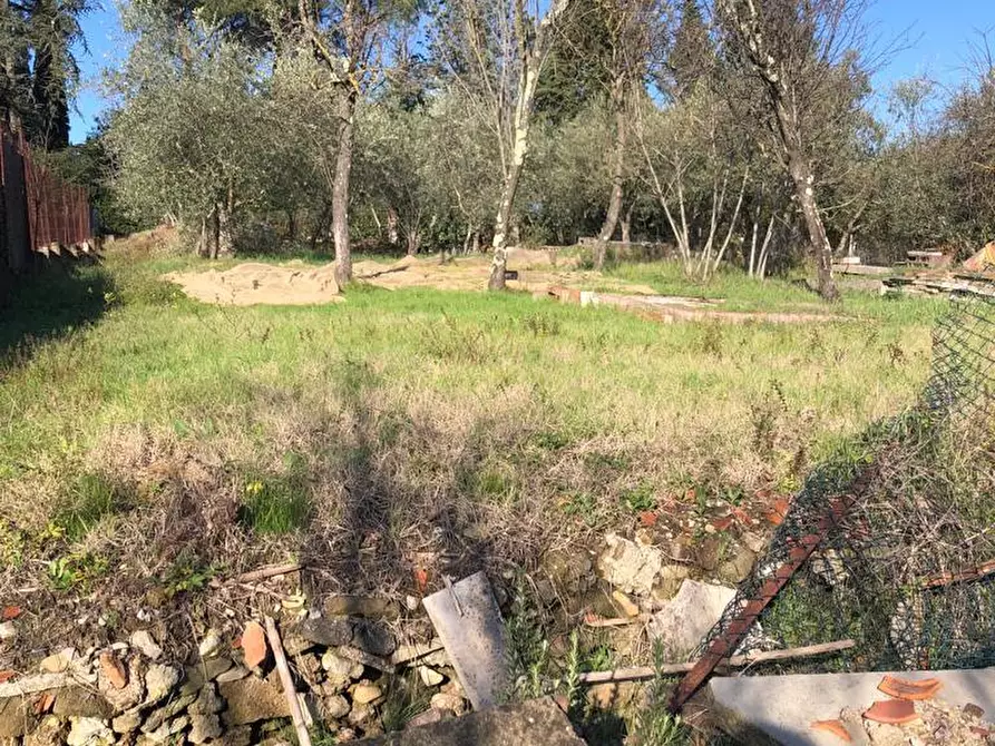 Immagine 17 di Appartamento in vendita  a Poggibonsi